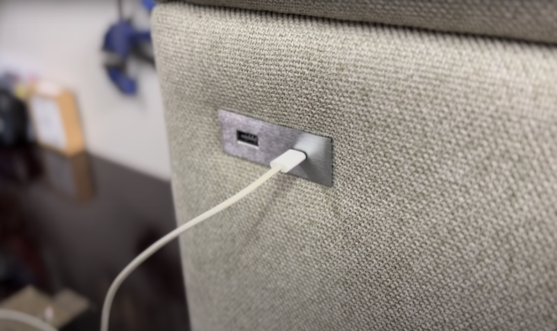 Nabíječka USB-A a USB-C